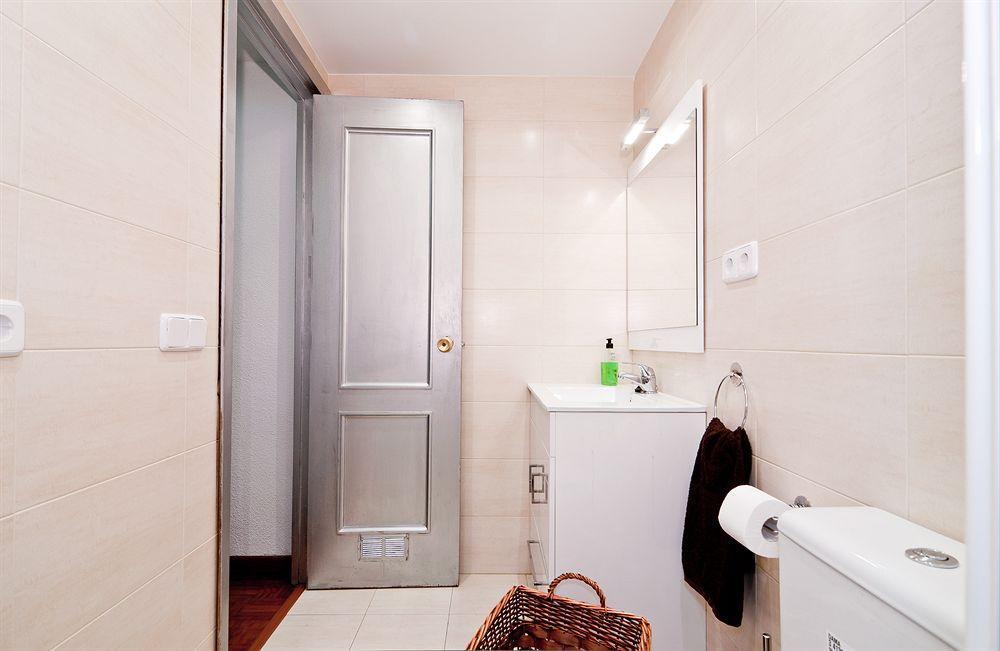 Apartamentos Aqui Me Quedo Madrid Eksteriør billede