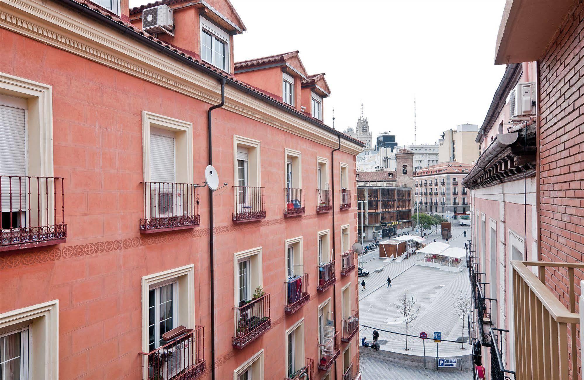 Apartamentos Aqui Me Quedo Madrid Eksteriør billede