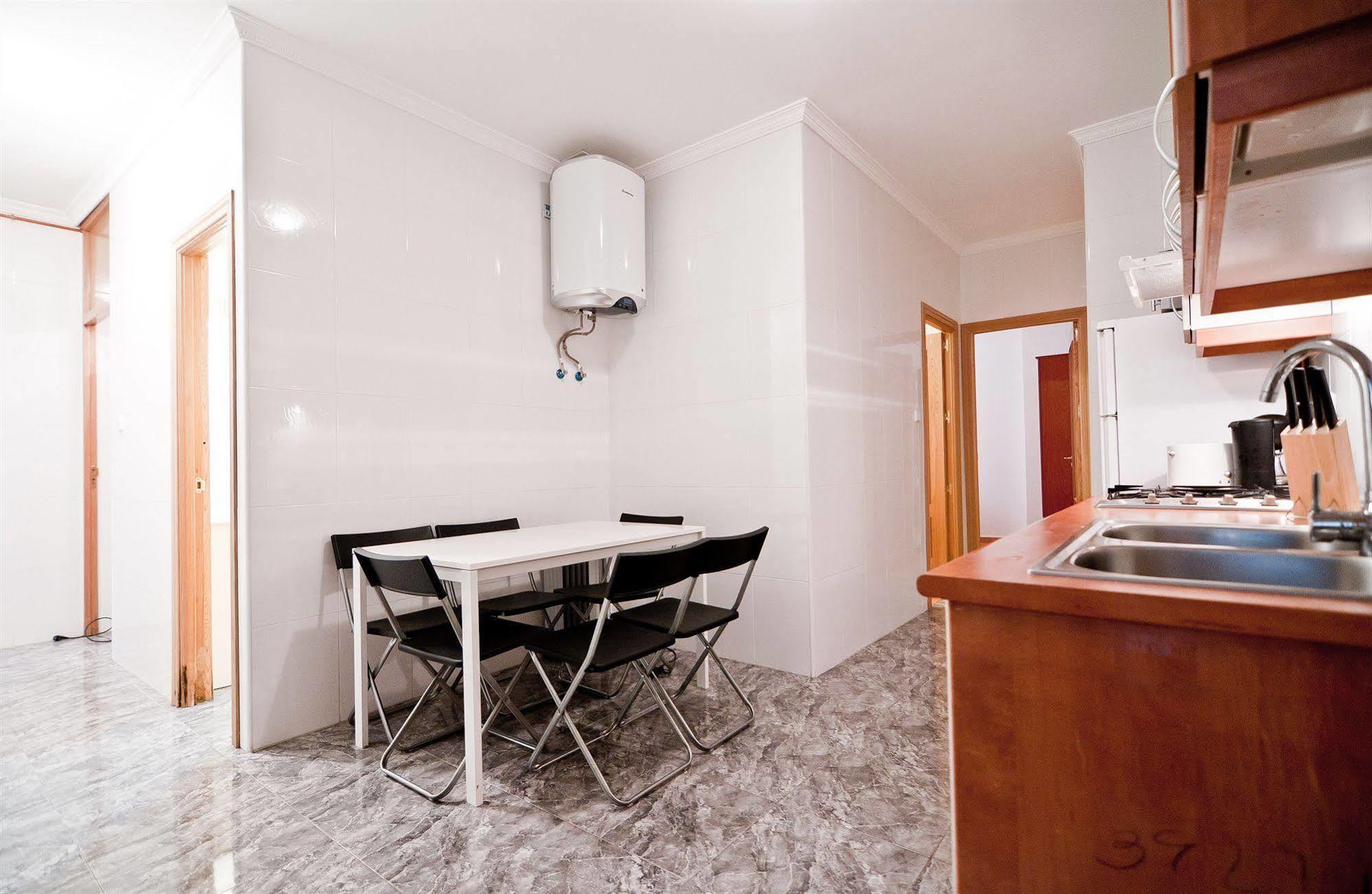 Apartamentos Aqui Me Quedo Madrid Eksteriør billede