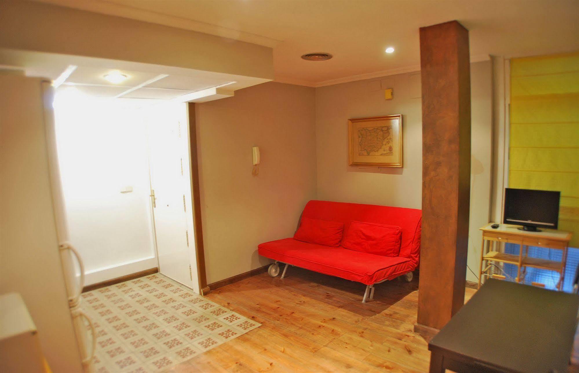 Apartamentos Aqui Me Quedo Madrid Eksteriør billede