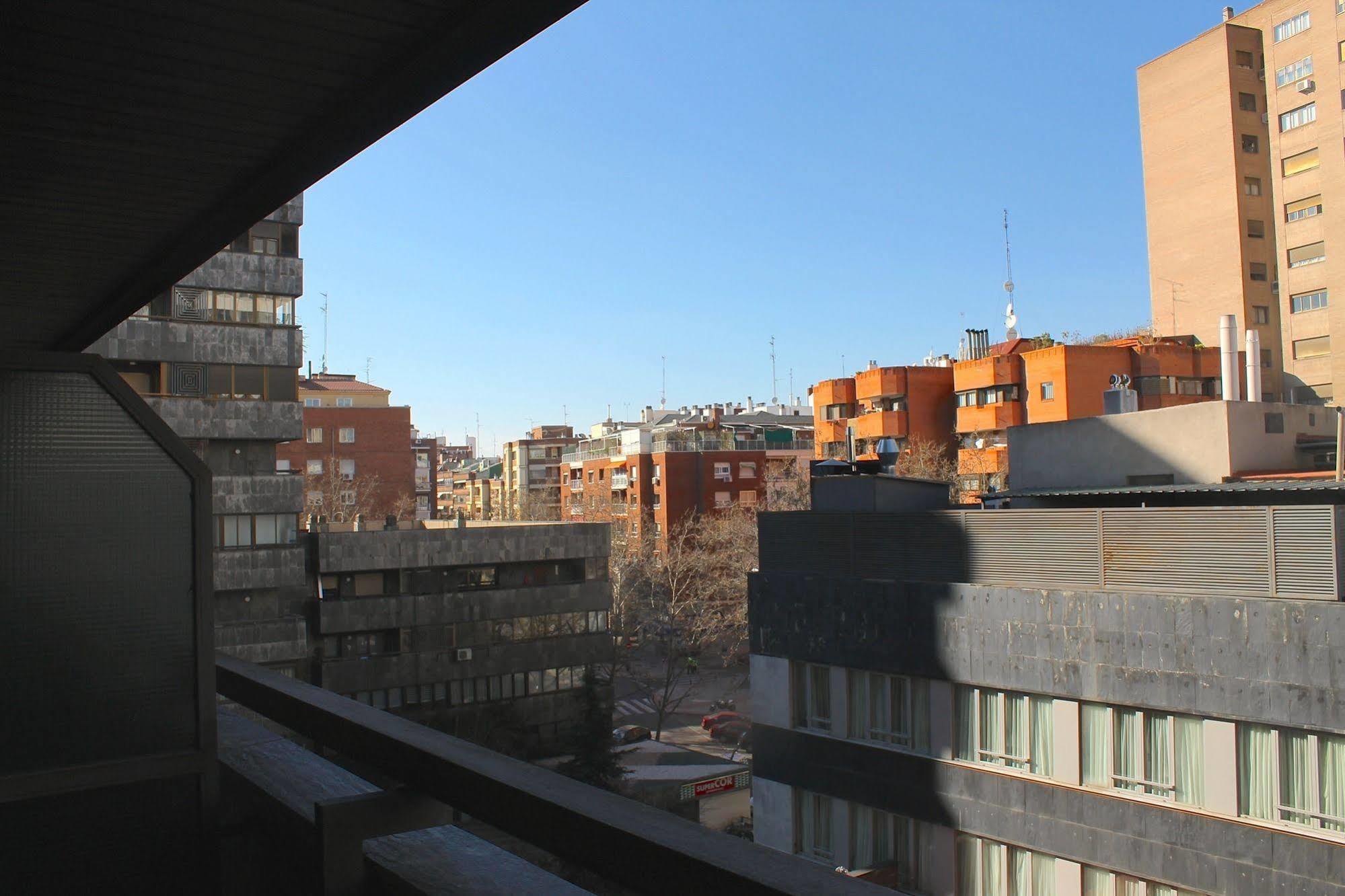 Apartamentos Aqui Me Quedo Madrid Eksteriør billede
